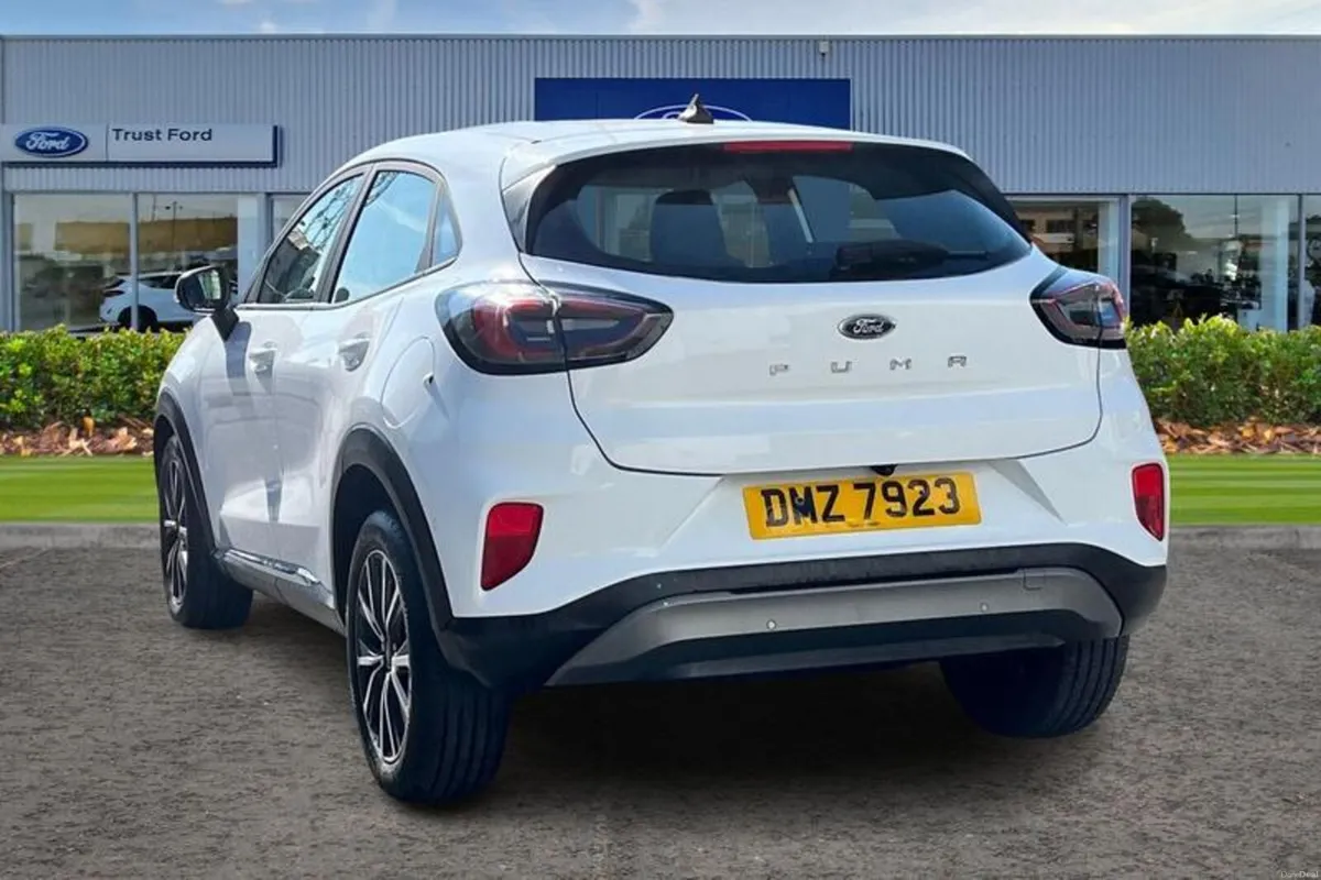 Ford Puma Titanium - Image 2