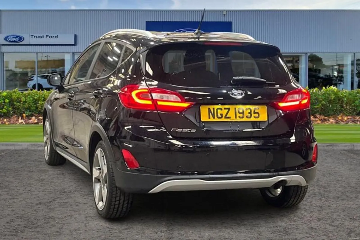 Ford Fiesta Active 1 - Image 2