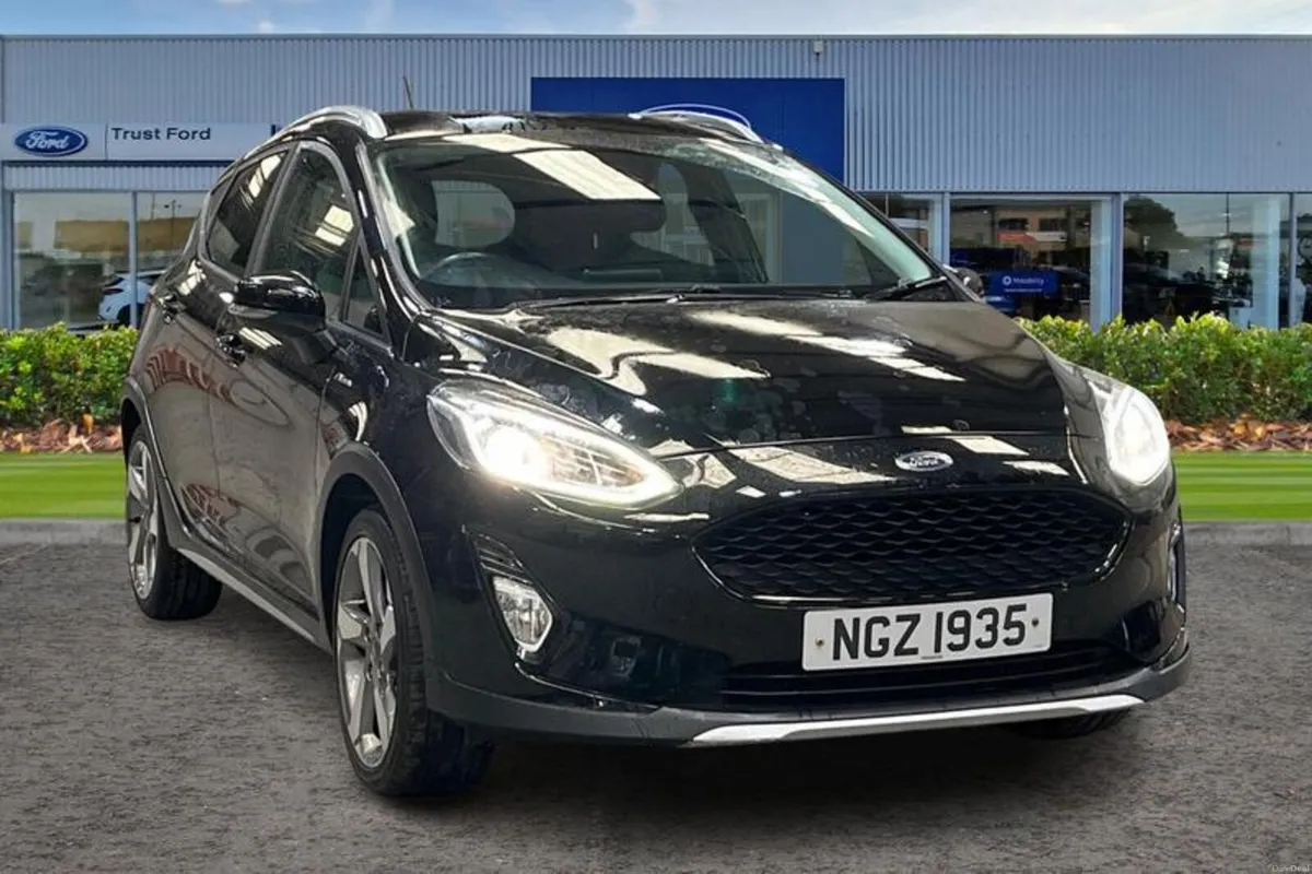 Ford Fiesta Active 1 - Image 1