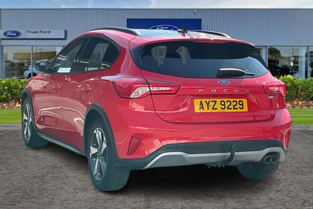 Ford Focus Active Edition - Image 2
