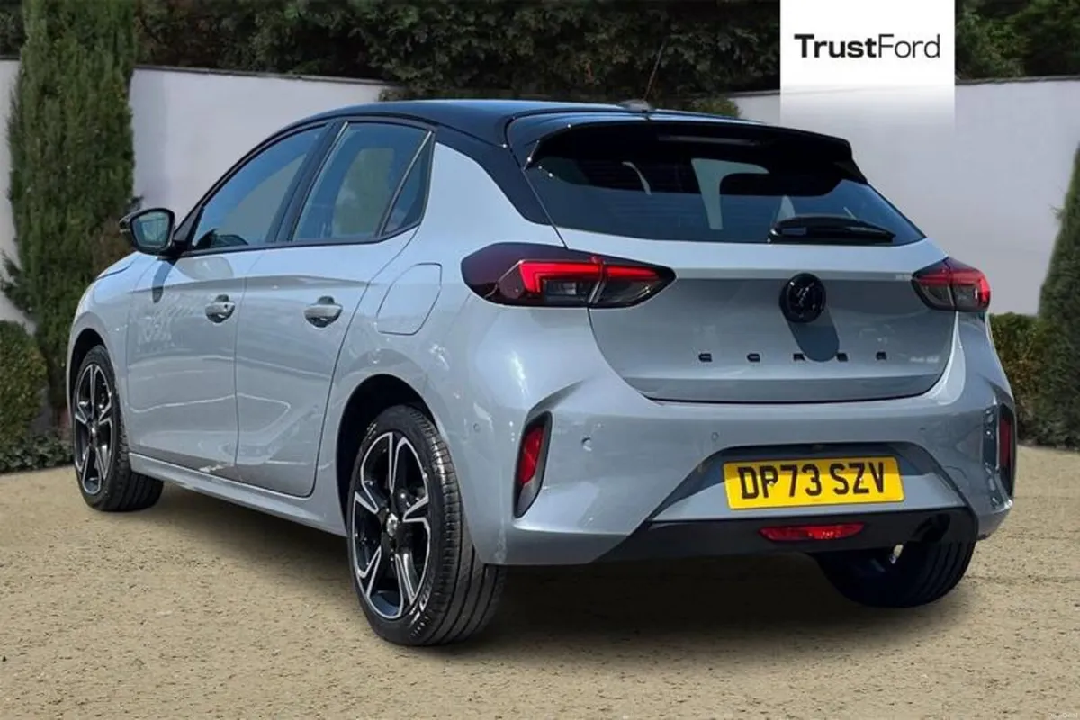 Vauxhall Corsa GS - Image 2