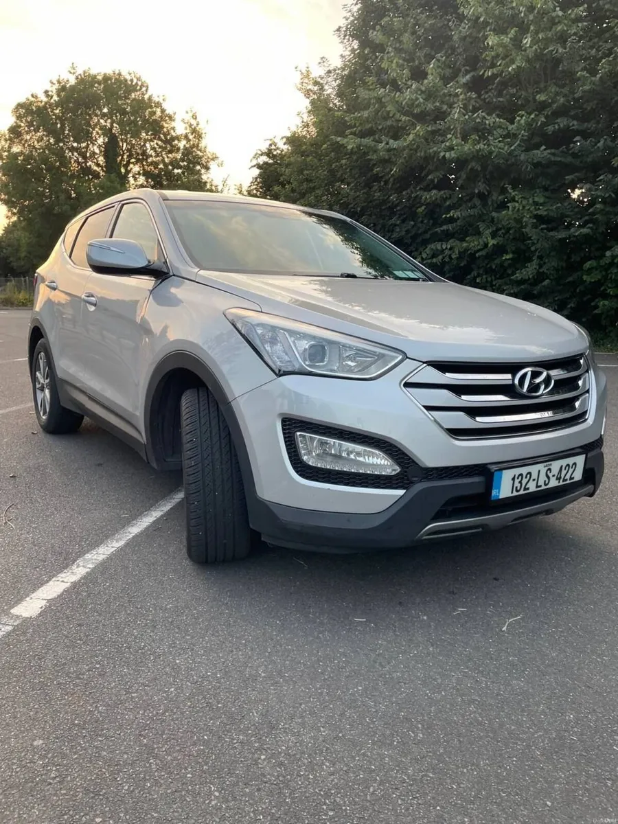 Hyundai Santa Fe▪️NEW NCT▪️7 SEATS▪️4WD - Image 3