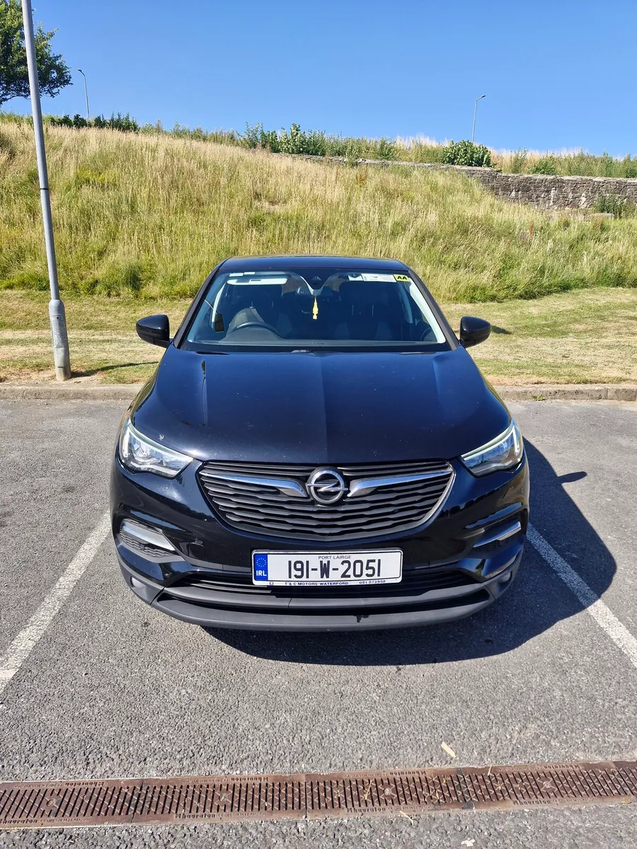 Opel Grandland X 2019 - Image 2