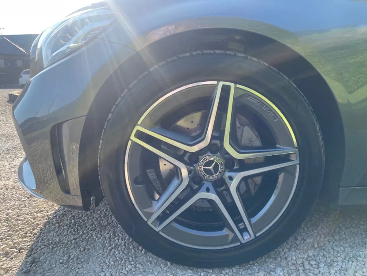 Mercedes-Benz C-Class 180 D AUTO AMG STYLING - Image 6