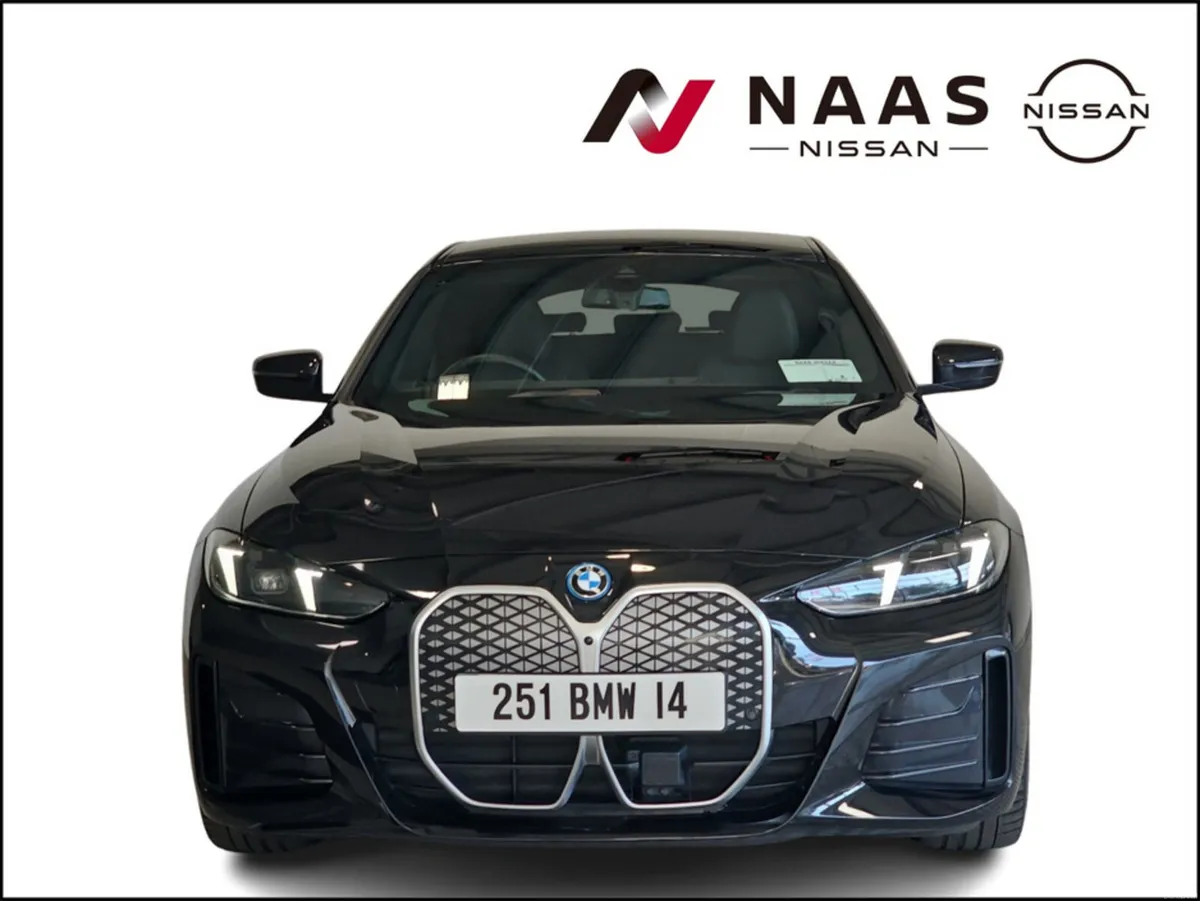 BMW i4 EDRIVE40 M SPORT - Image 3
