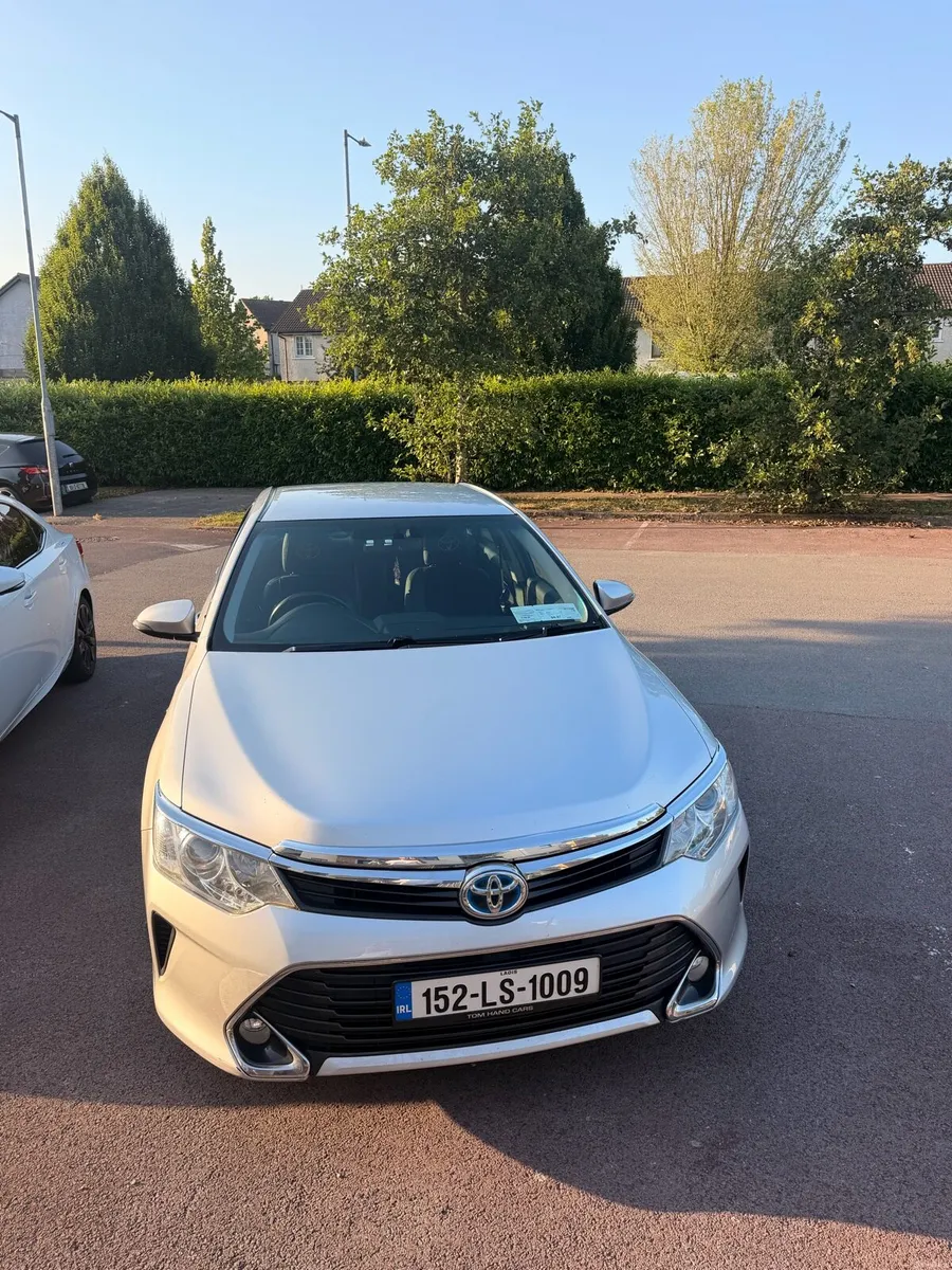 Toyota Camry - Image 5
