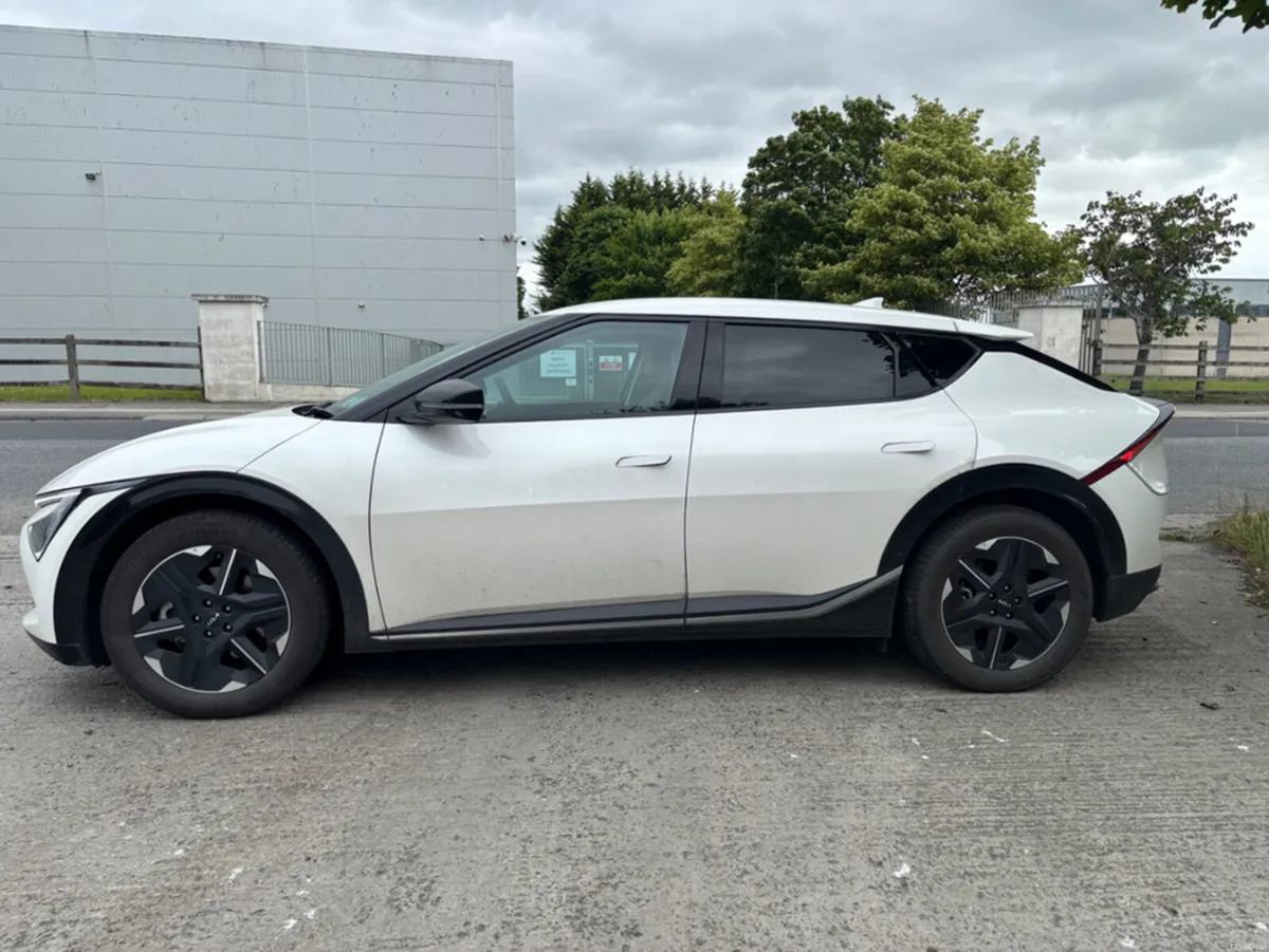Kia EV6 PE EARTH - Image 4