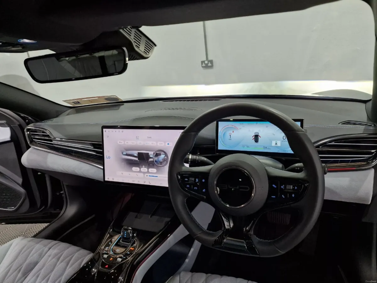 BYD SEAL DESIGN RWD AUTOMATIC **APPLE CARPLAY / EL - Image 6
