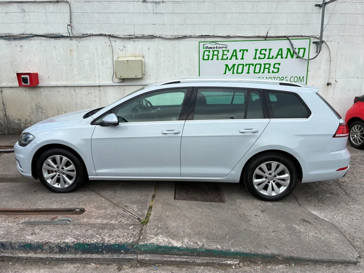 Volkswagen Golf 1.2i TSI Comfortline Estate - Image 6