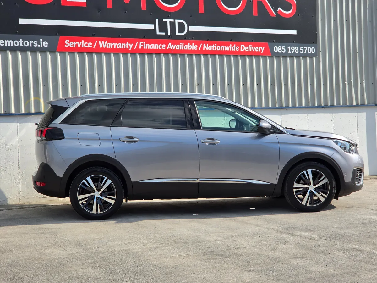 PEUGEOT 5008 2018 HIGH SPEC ALLURE 7 SEATER - Image 5
