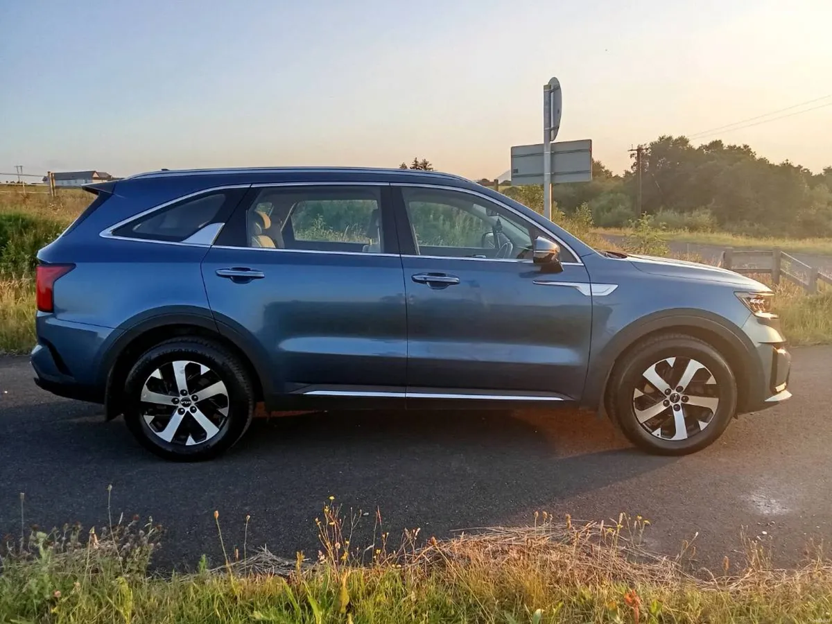 Kia Sorento - Image 3