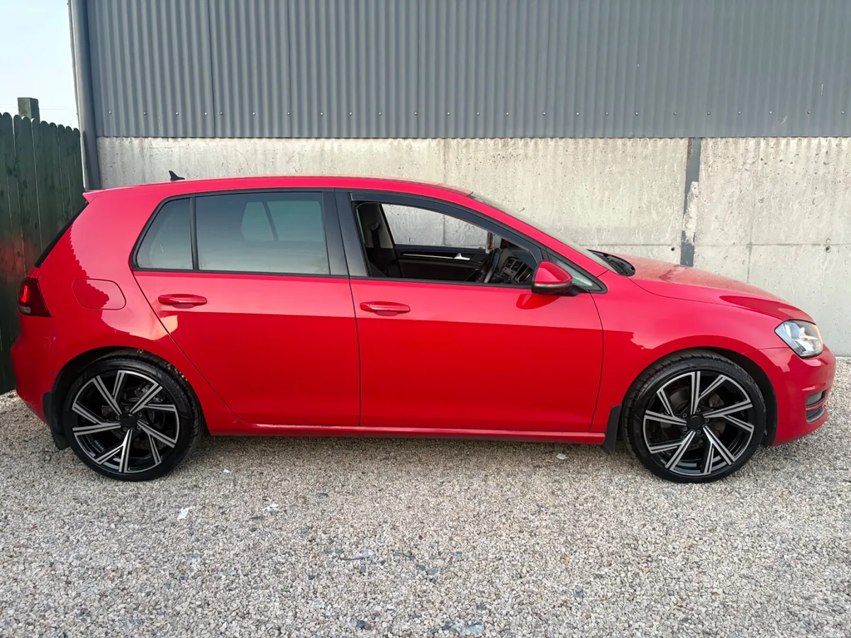 Volkswagen Golf Highline - Image 5