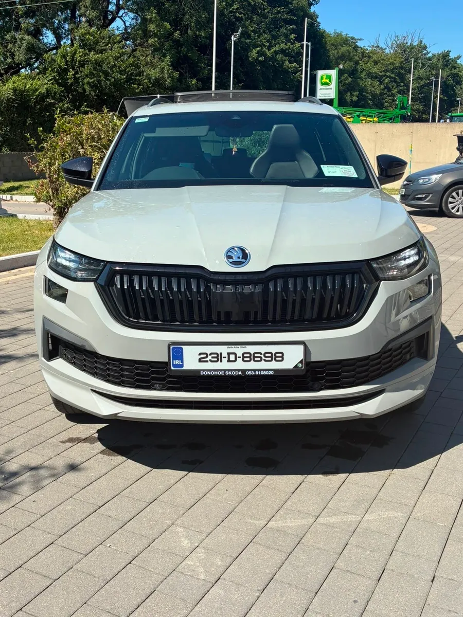 2023 Skoda kodiaq sportline - Image 3