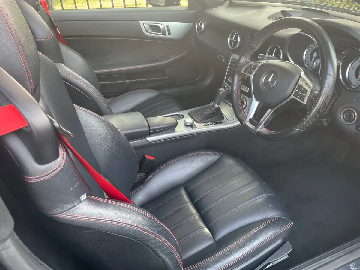 2015 MERCEDES SLK AMG only 73000kms - Image 2