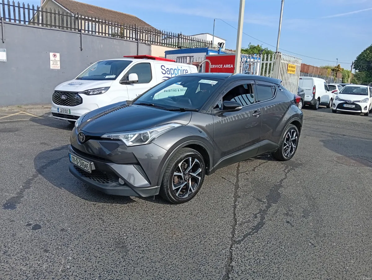 Toyota C-HR 2017 Luna sport - Image 3