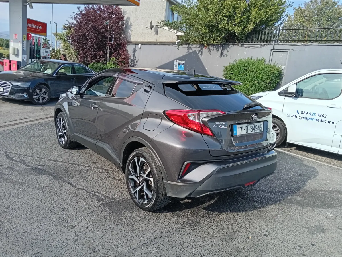 Toyota C-HR 2017 Luna sport - Image 4