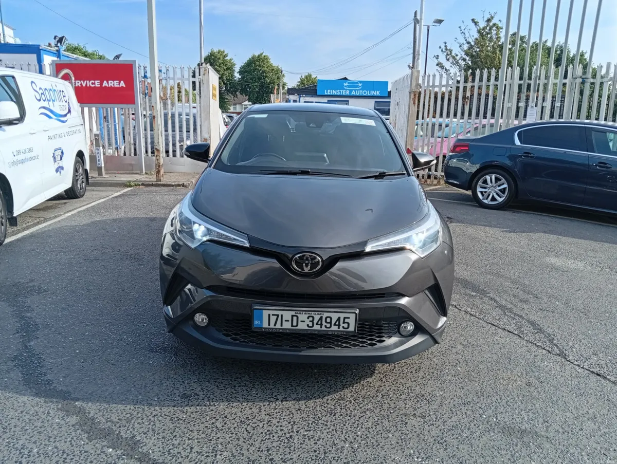 Toyota C-HR 2017 Luna sport - Image 2