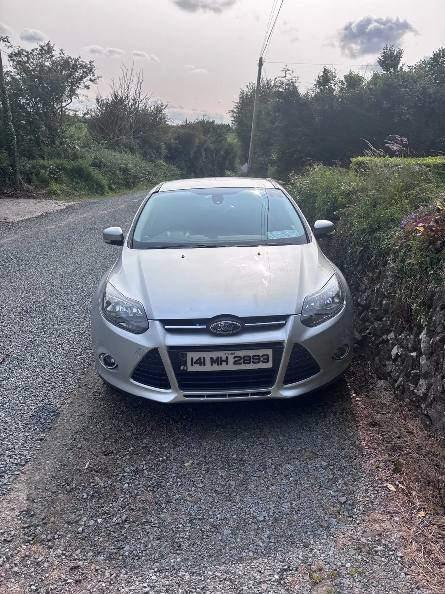 Ford Focus 2014 - Image 2