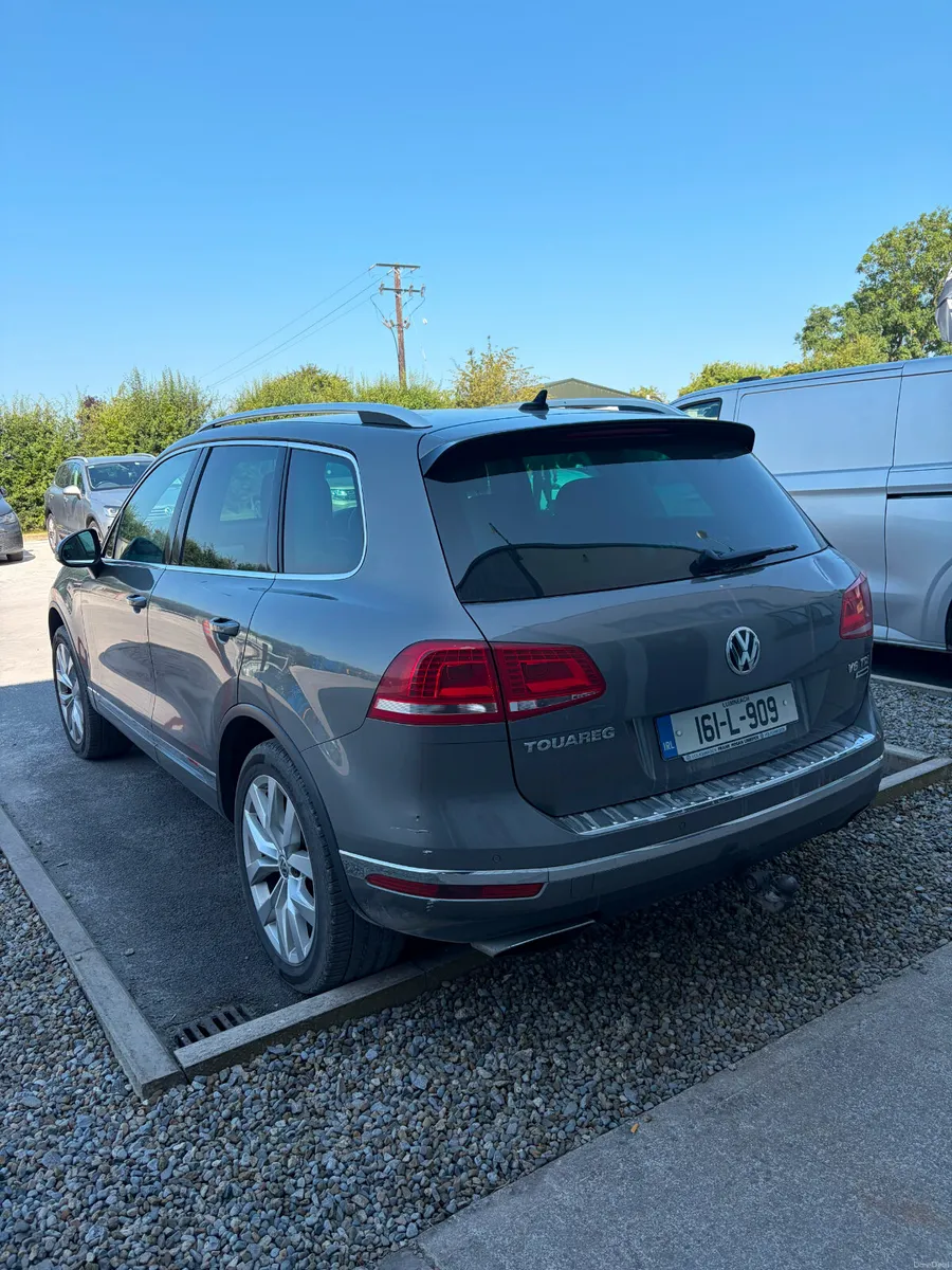 2016 - Volkswagen Touareg 3.0 TDI V6 BMT - Image 2