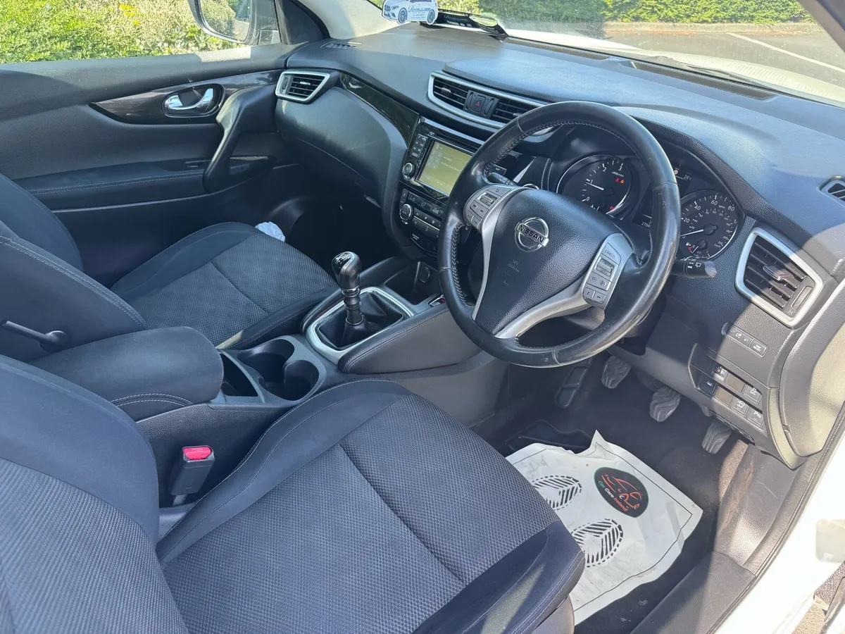 2015 Nissan Qashqai 1.5 DCi N-Tec 360 - Image 4