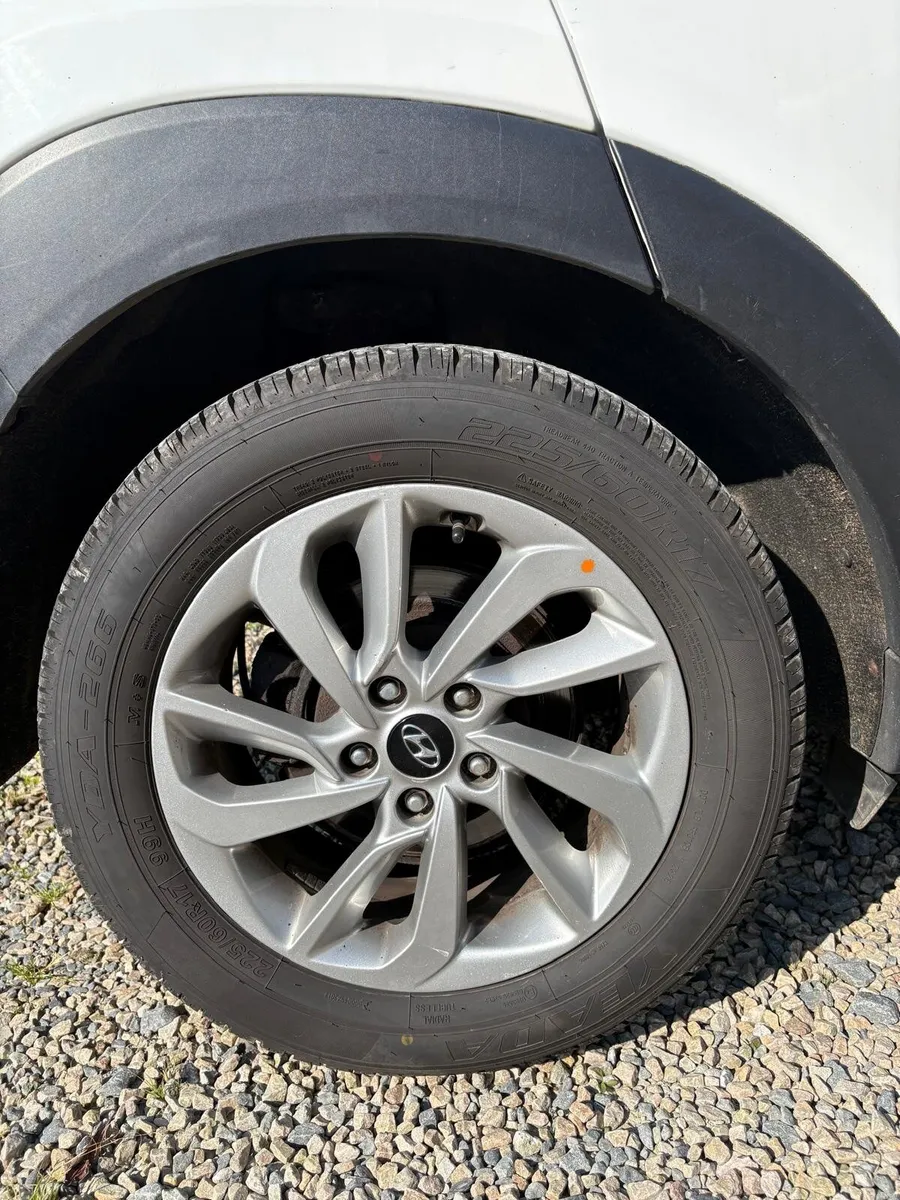 Hyundai Tucson 2015, MCT 6/2027, Taxed 12/2026 - Image 5