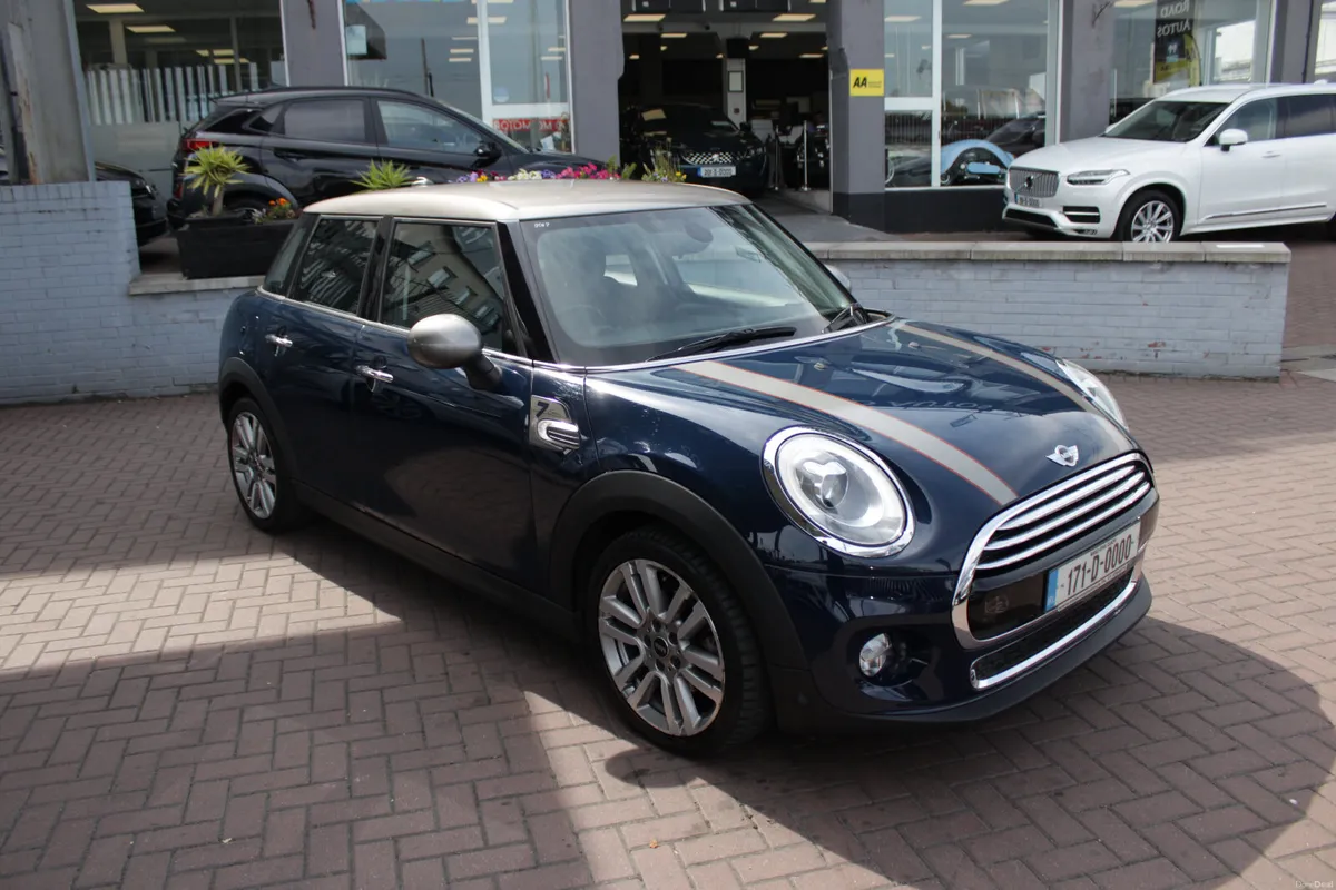 2017 MINI COOPER D 7 5DR HATCHBACK AUTOMATIC - Image 1