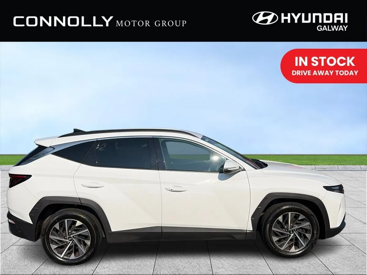 Hyundai Tucson 2WD Executive Plus - Image 3