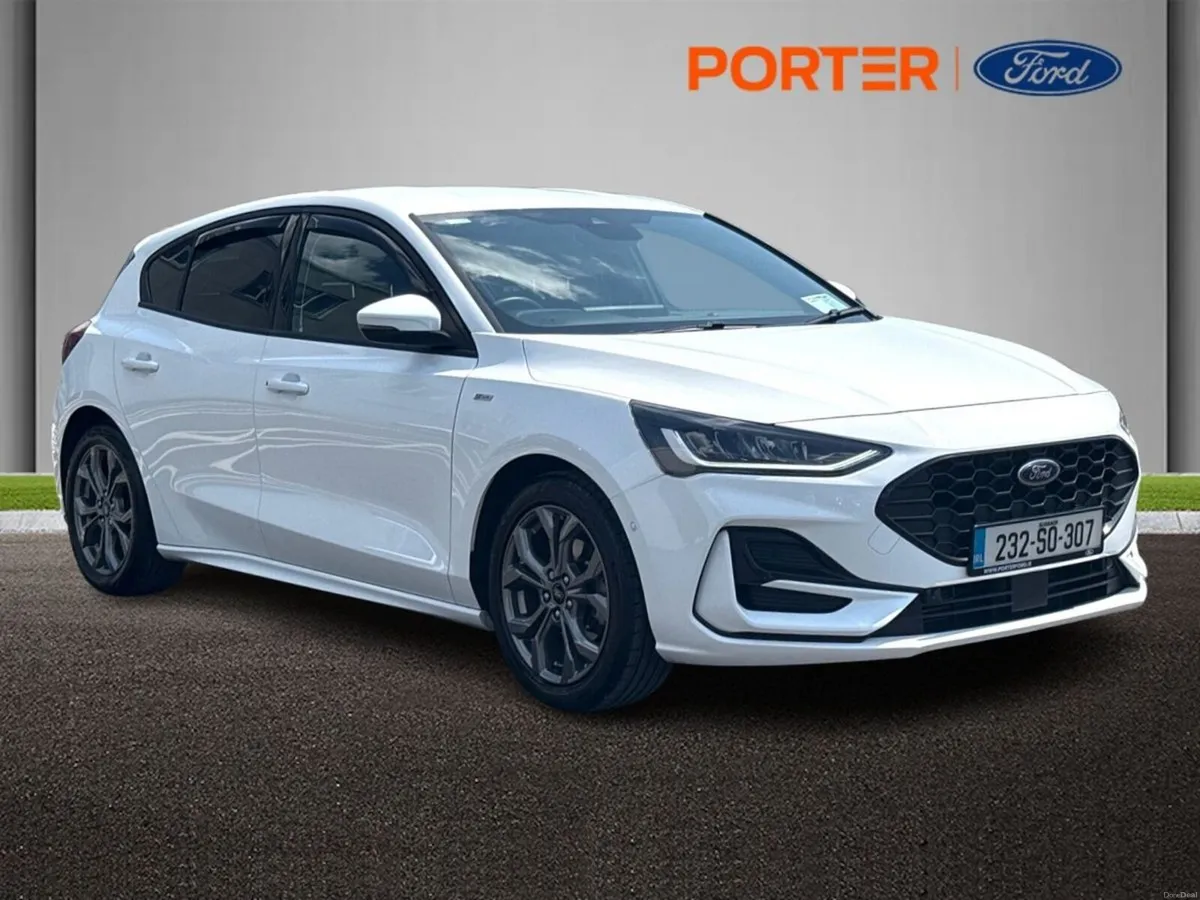 Ford Focus *ST LINE* 1.0L 125PS - Image 2