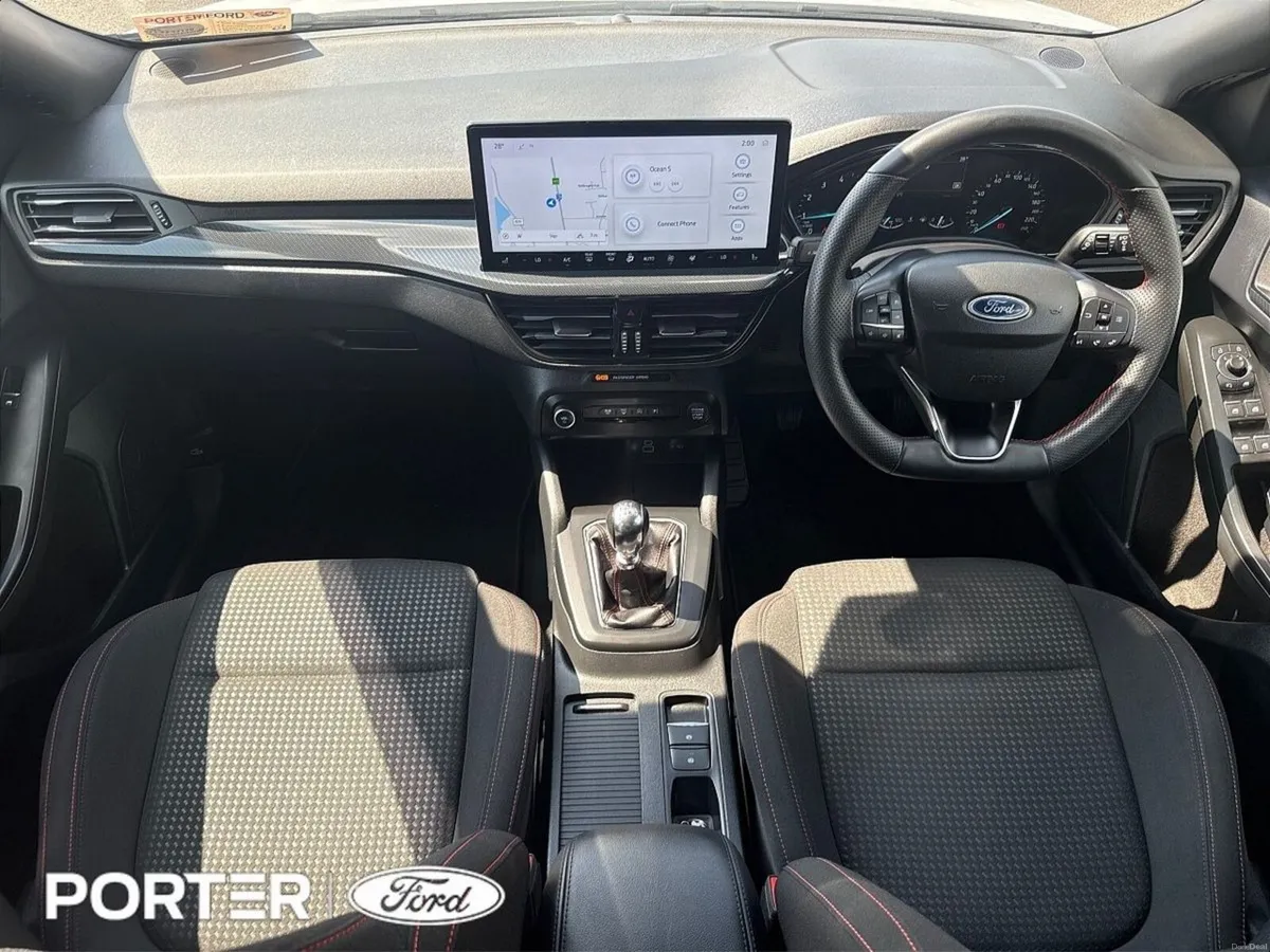 Ford Focus *ST LINE* 1.0L 125PS - Image 4