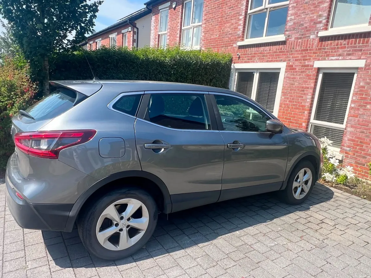 Nissan Qashqai 2017 - Image 3