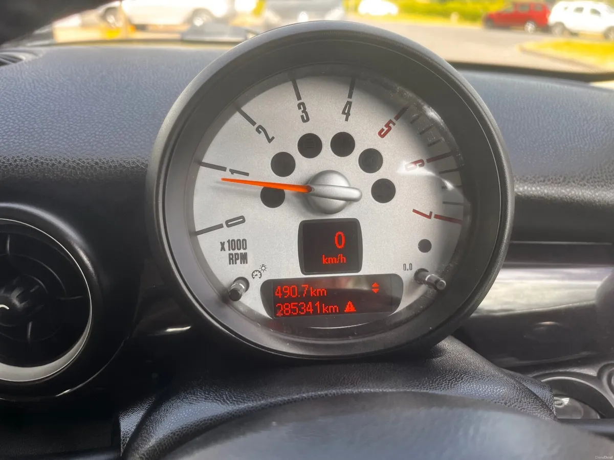 Mini Cooper DIESEL 2011. NEW NCT 25/08/27 - Image 3