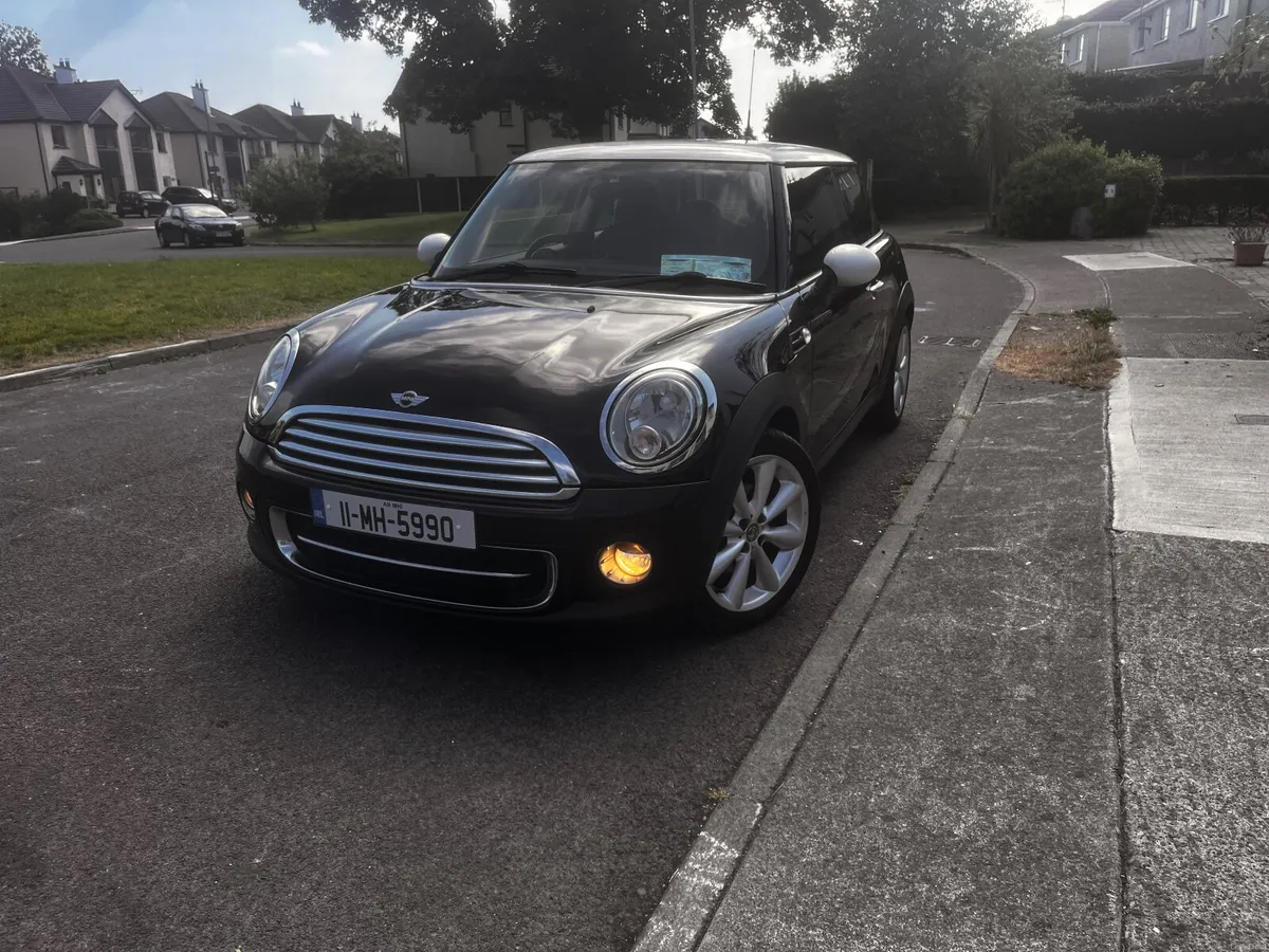 Mini Cooper DIESEL 2011. NEW NCT 25/08/27 - Image 1