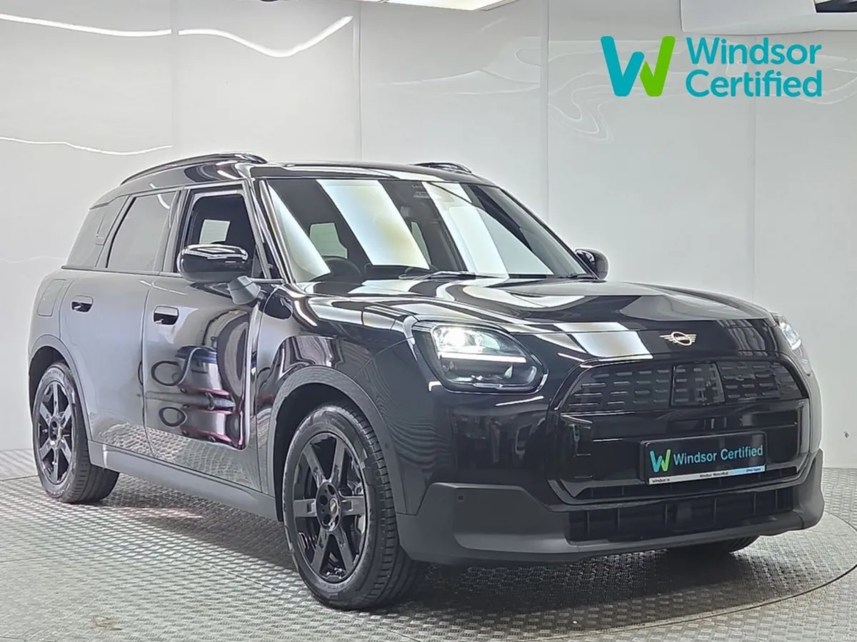 Mini Countryman Monochrome 66.45kWh EV - Image 1