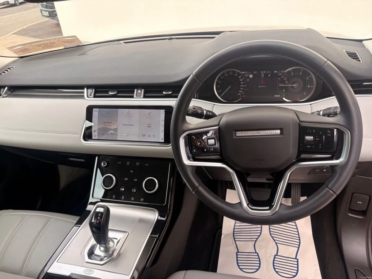 Land Rover Range Rover Evoque 1.5 PHEV AWD SE - Image 4