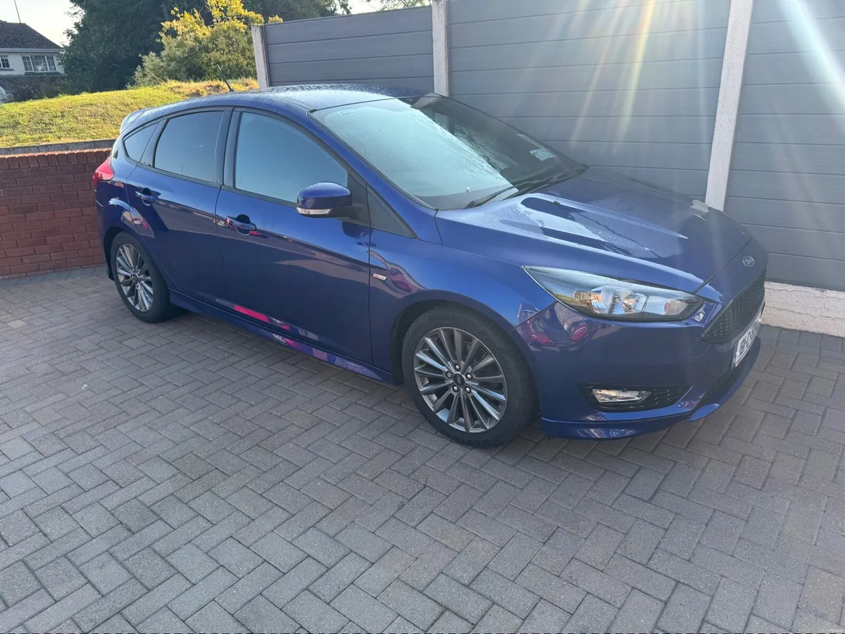 Ford Focus 2018 - Image 4