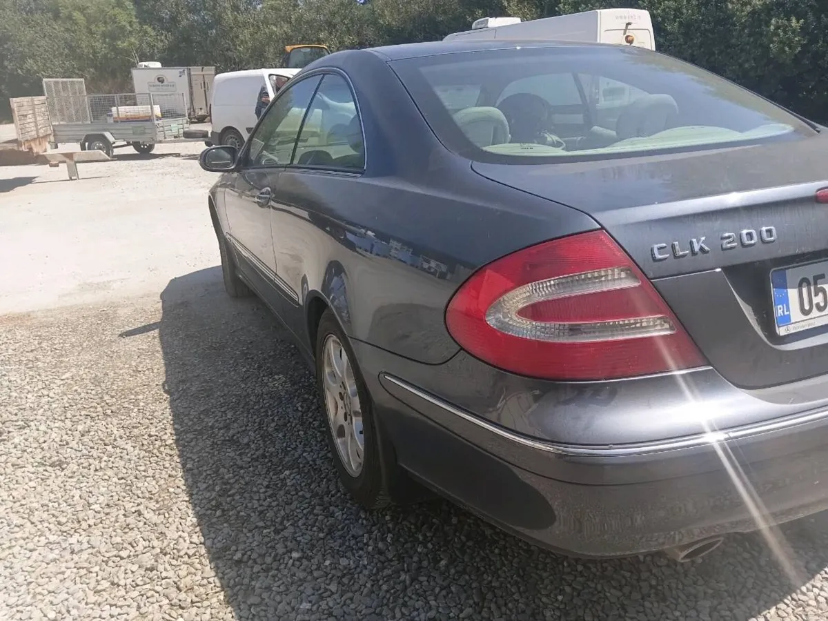 Mercedes clk200 - Image 4