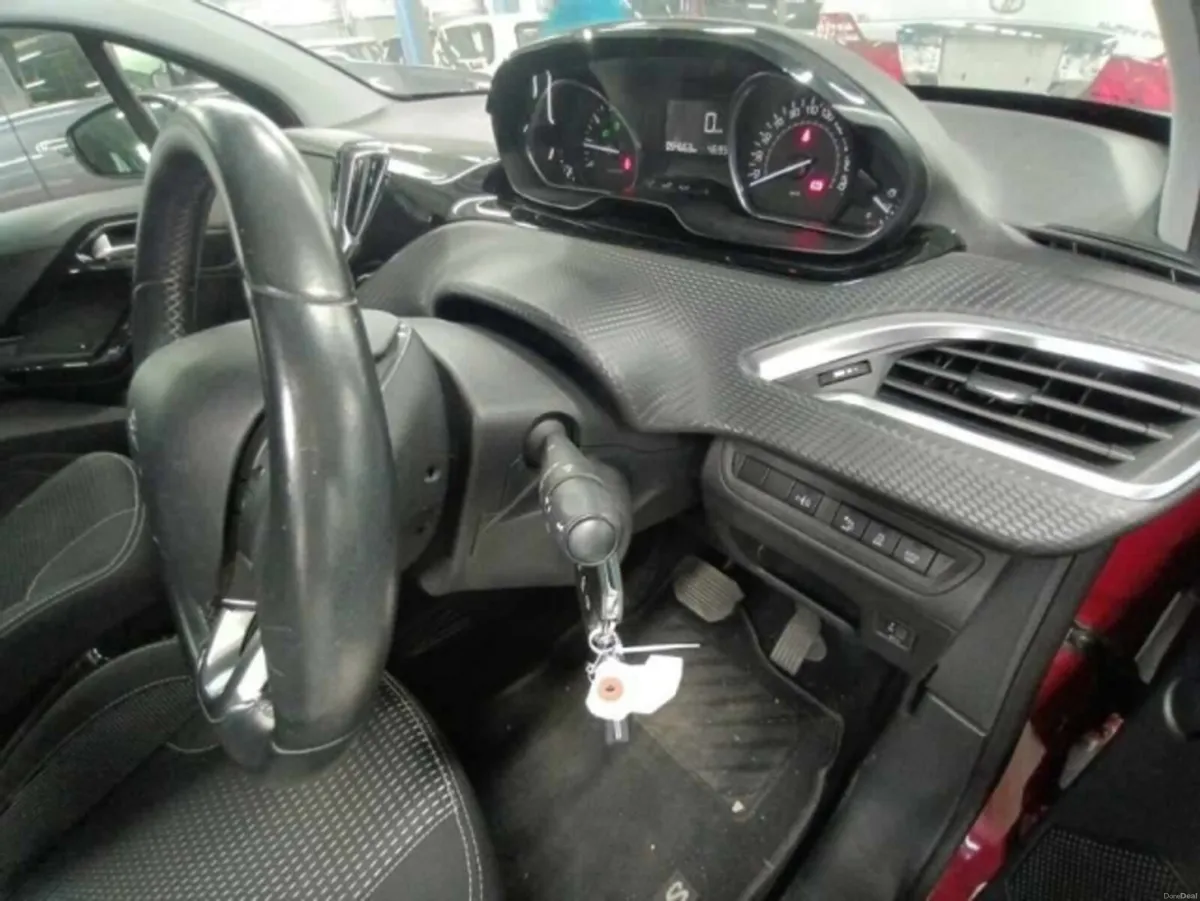 Peugeot 208 COMING SOON - Image 4