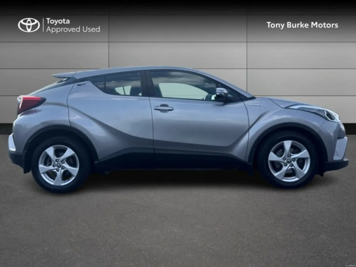 Toyota C-HR 1.8 Hybrid- Auto-Luna Edition- NCT Mar - Image 3