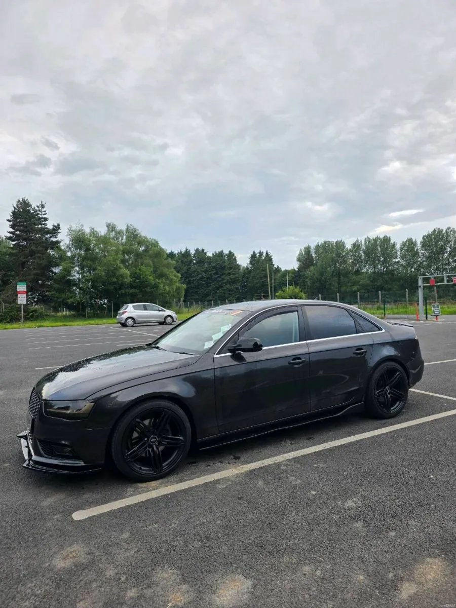 Audi a4 - Image 1