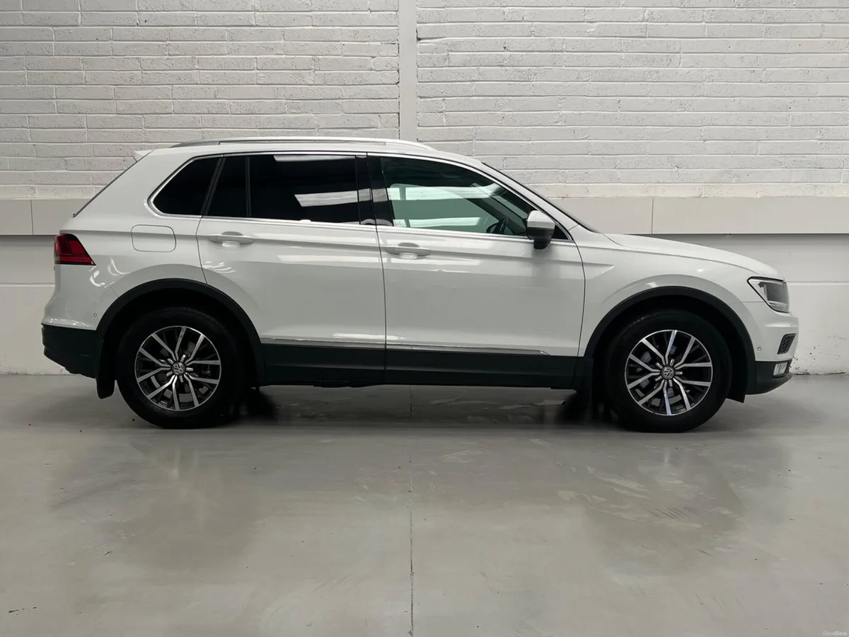 Volkswagen Tiguan Comfortline | SUNROOF | 2.0TDI - Image 5