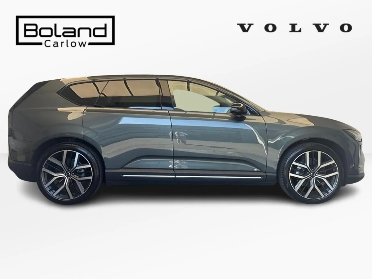 Volvo EX60 P10 AWD ULTRA *AVAILABLE TO TEST DRIVE* - Image 3