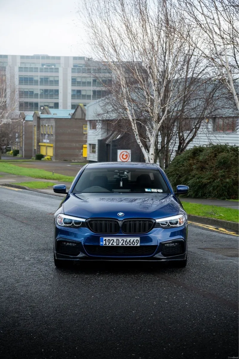 BMW 530E - Image 1