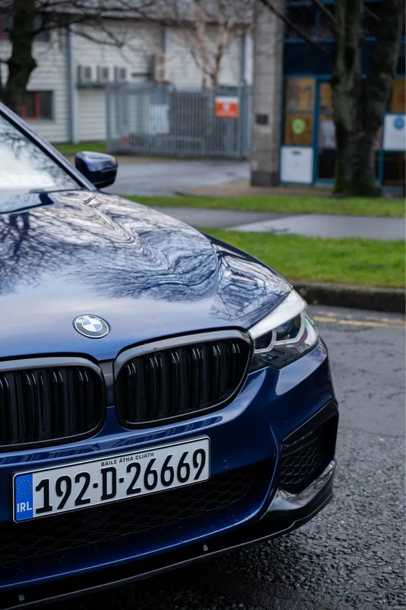 BMW 530E - Image 4