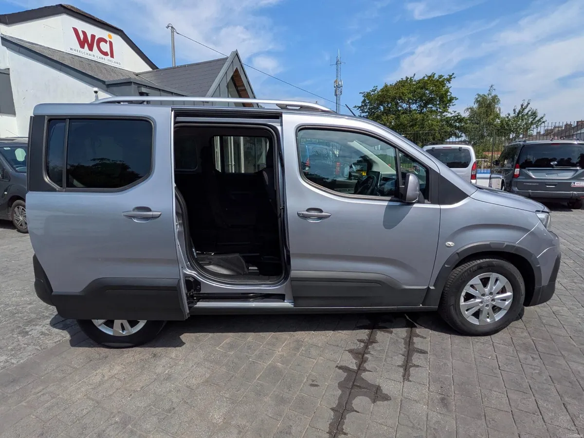 Wheelchair Accessible 2020 Peugeot Rifter - Image 6