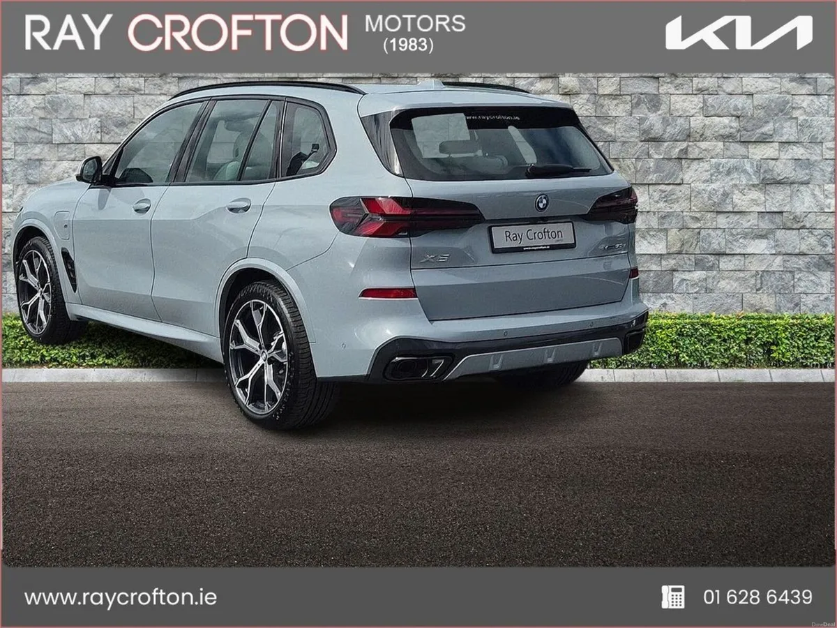 BMW X5 2025 xDrive50e M Sport - Image 3