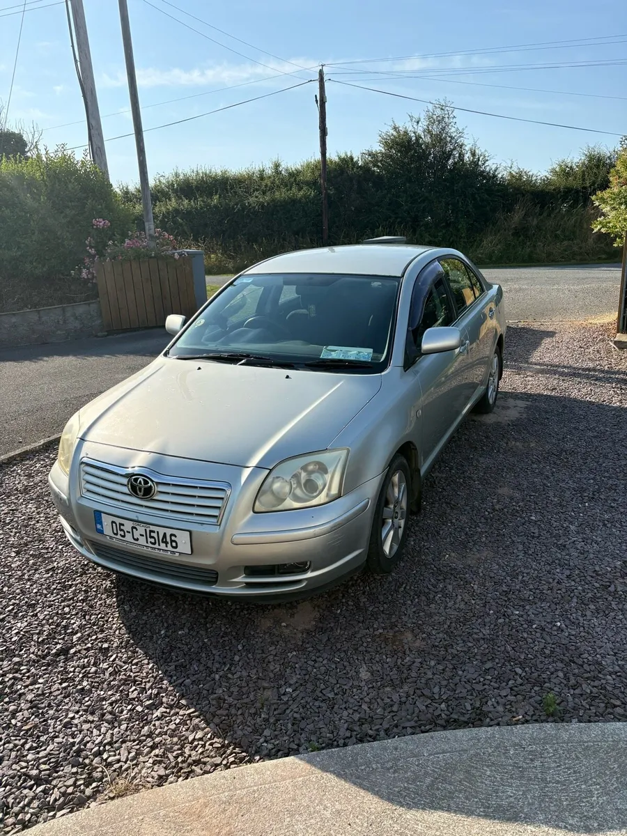 Toyota Avensis 2005 - Image 2