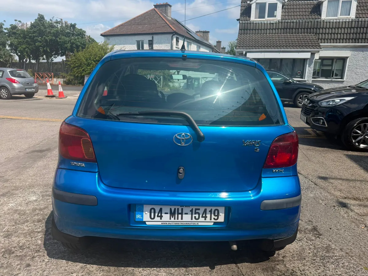 Toyota Yaris 2004 - Image 3