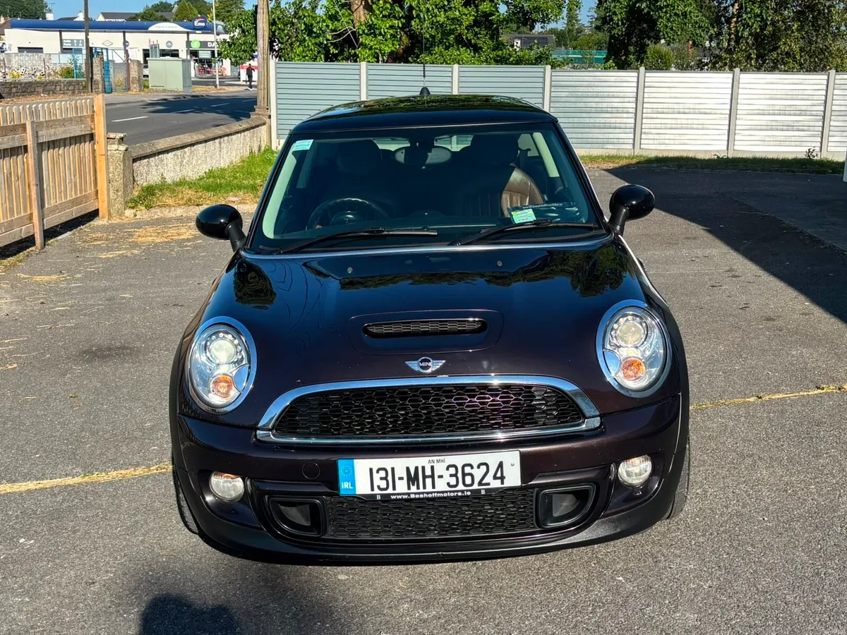 2013 Mini Cooper s - Image 2