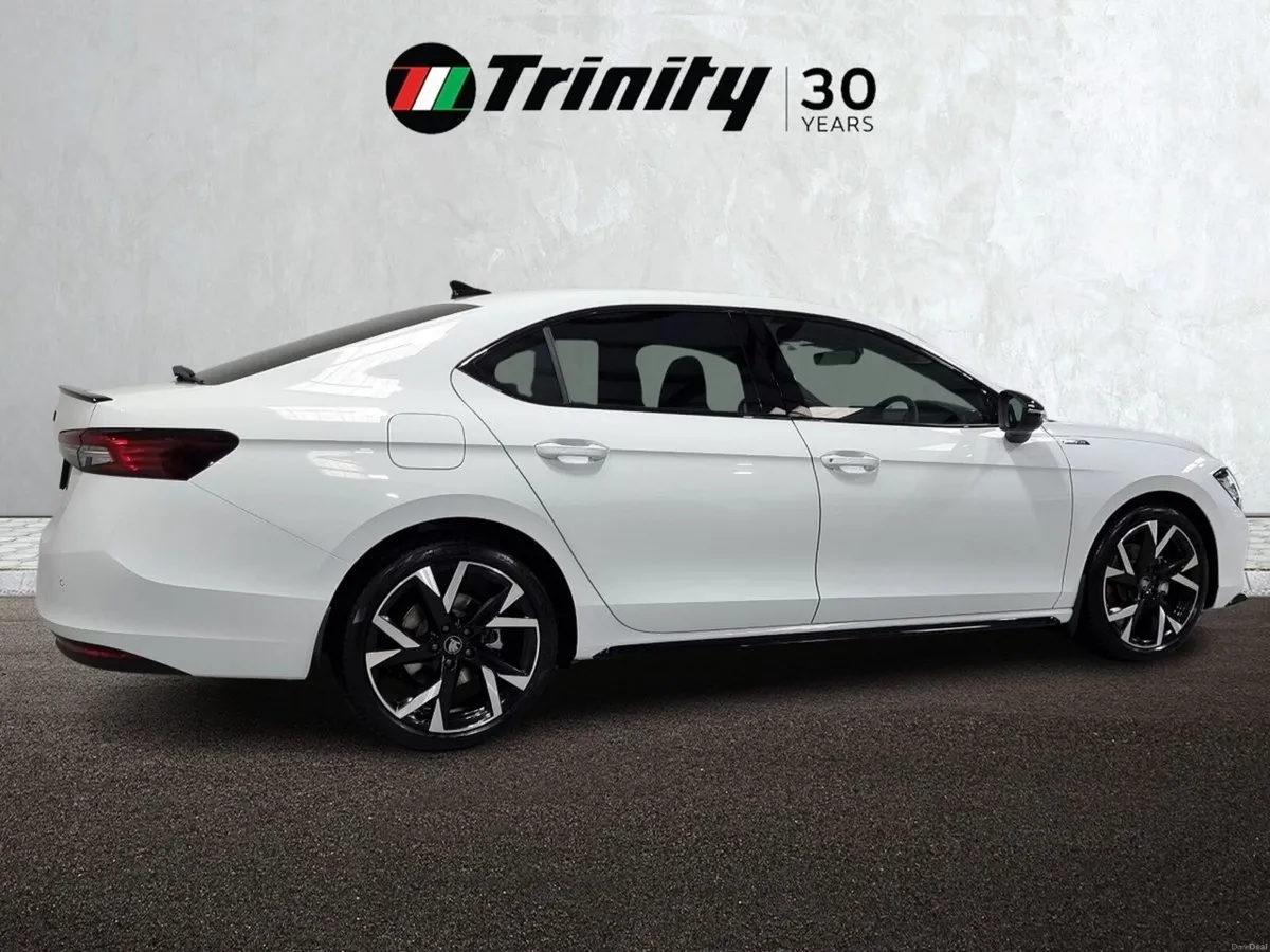 Skoda Superb ** SPORTLINE ** 2.0TDI 150HP ** DSG-A - Image 3