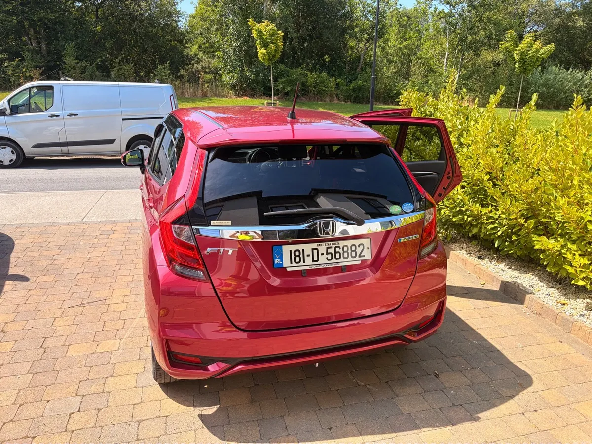 Honda Fit 2018 - Image 4